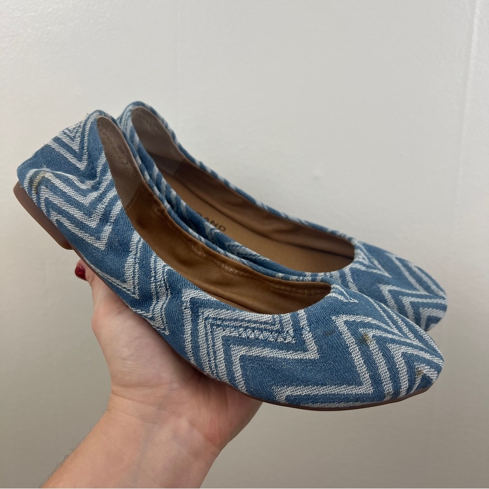 Lucky Brand Emmie Flats Blue White Aztec Pattern Size 8 Canvas Upper